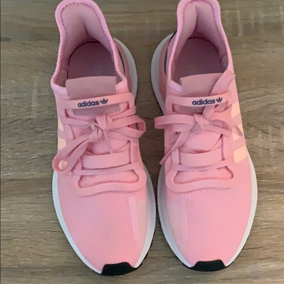 adidas u path pink